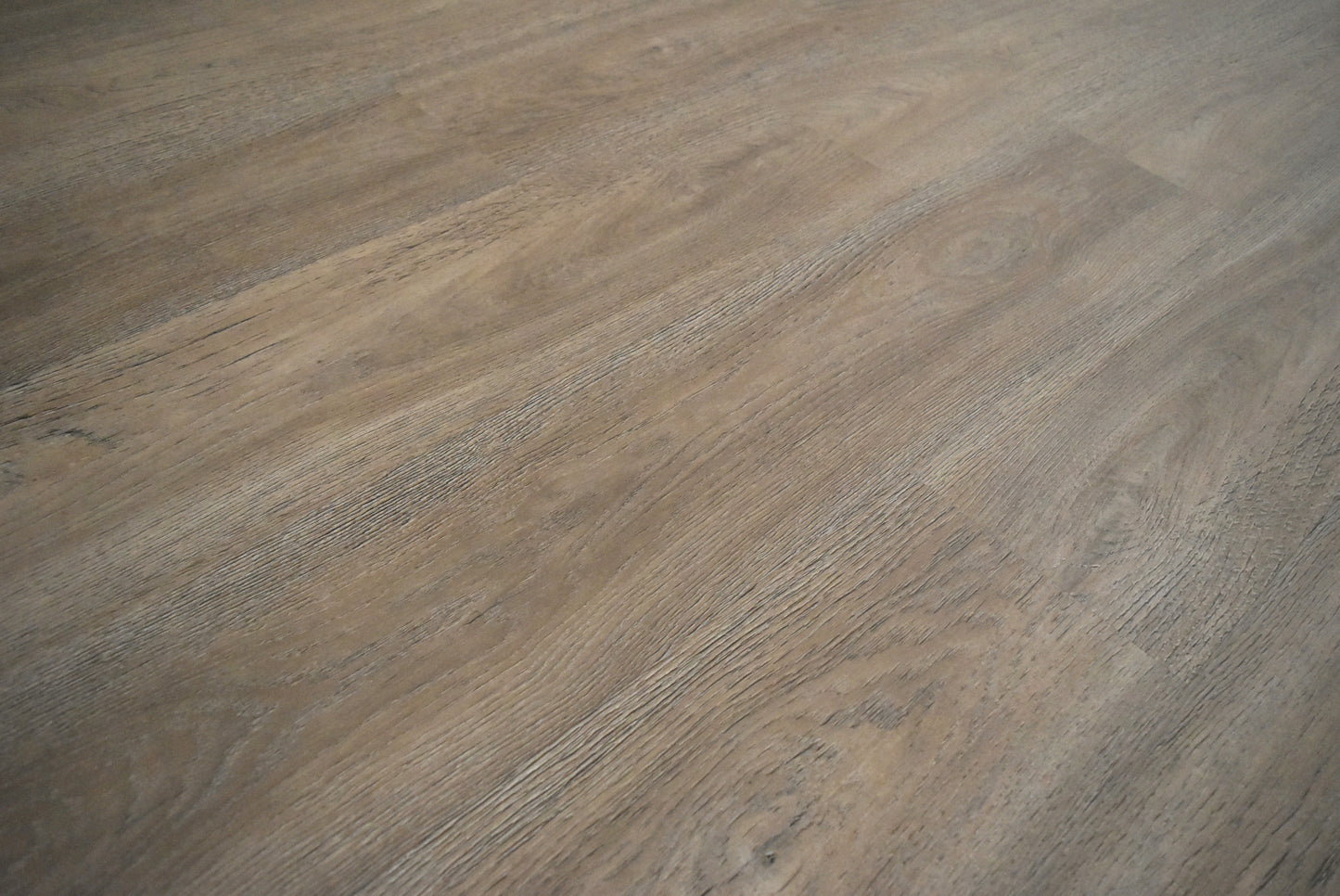 CAPPUCCINO OAK  LVP Floor