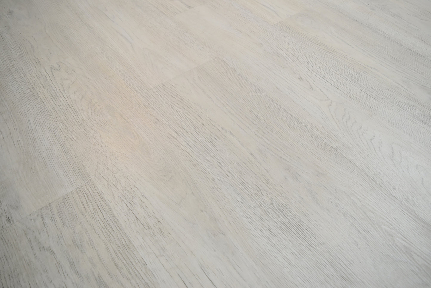 LIGHT OAK LVP Floor